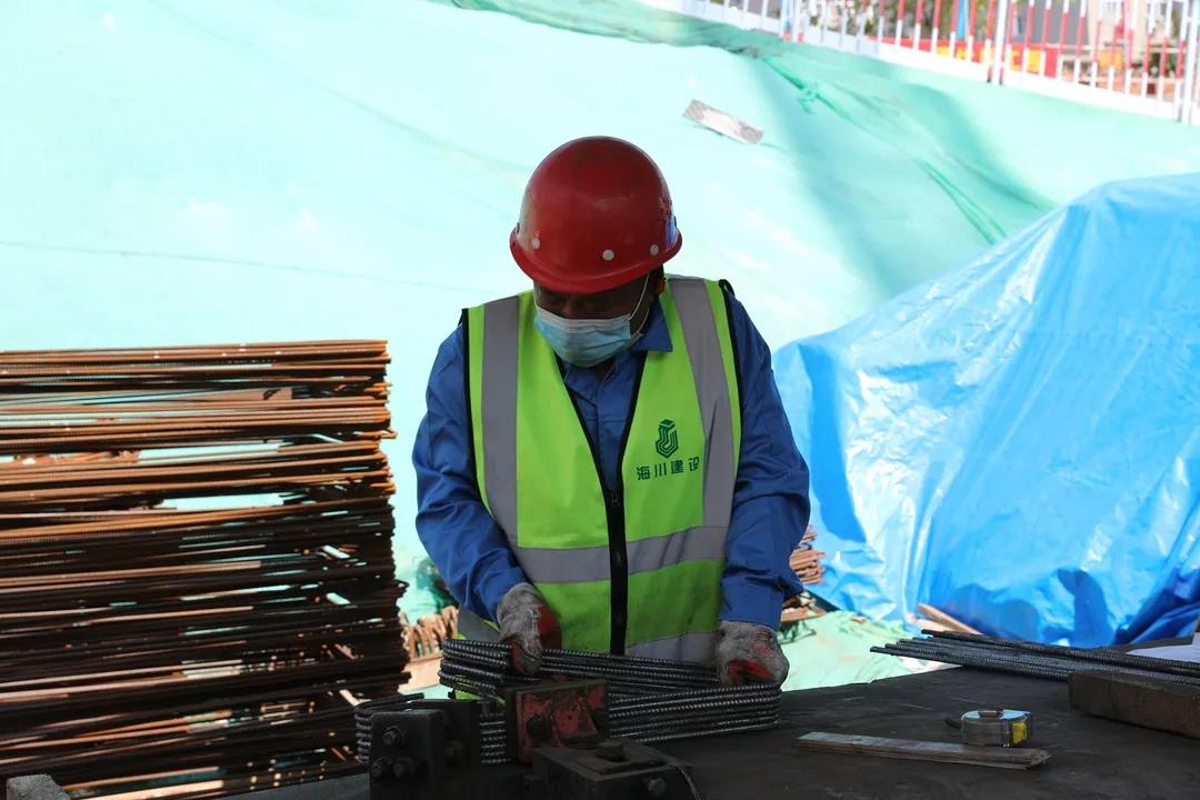 15919276701034311EE4.jpg 5.jpg